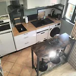 Au Bord Du Vieux Moulin - Pres De Bordeaux 公寓 *