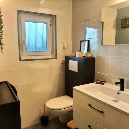 Au Bord Du Vieux Moulin - Pres De Bordeaux Merignac (Gironde)