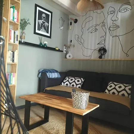 Au Bord Du Vieux Moulin - Pres De Bordeaux *