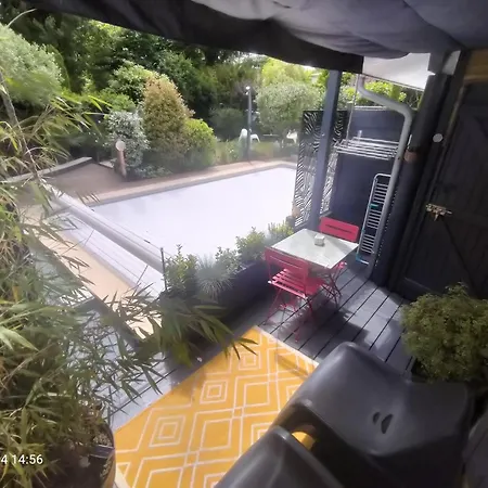 Au Bord Du Vieux Moulin - Pres De Bordeaux *