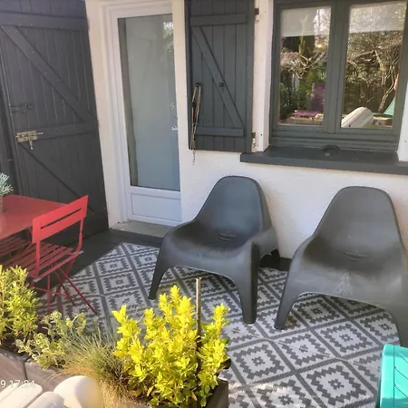 Appartement Au Bord Du Vieux Moulin - Pres De Bordeaux *