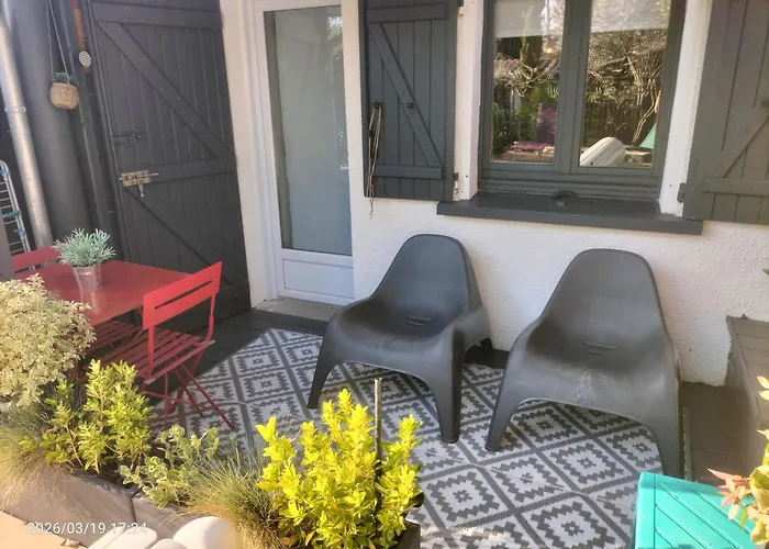 Appartement Au Bord Du Vieux Moulin - Pres De Bordeaux *